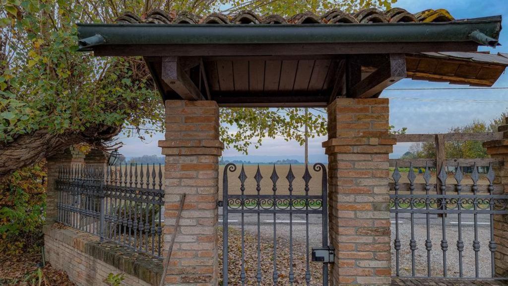 Agriturismo Garzole Кастелфранко Емилия Екстериор снимка