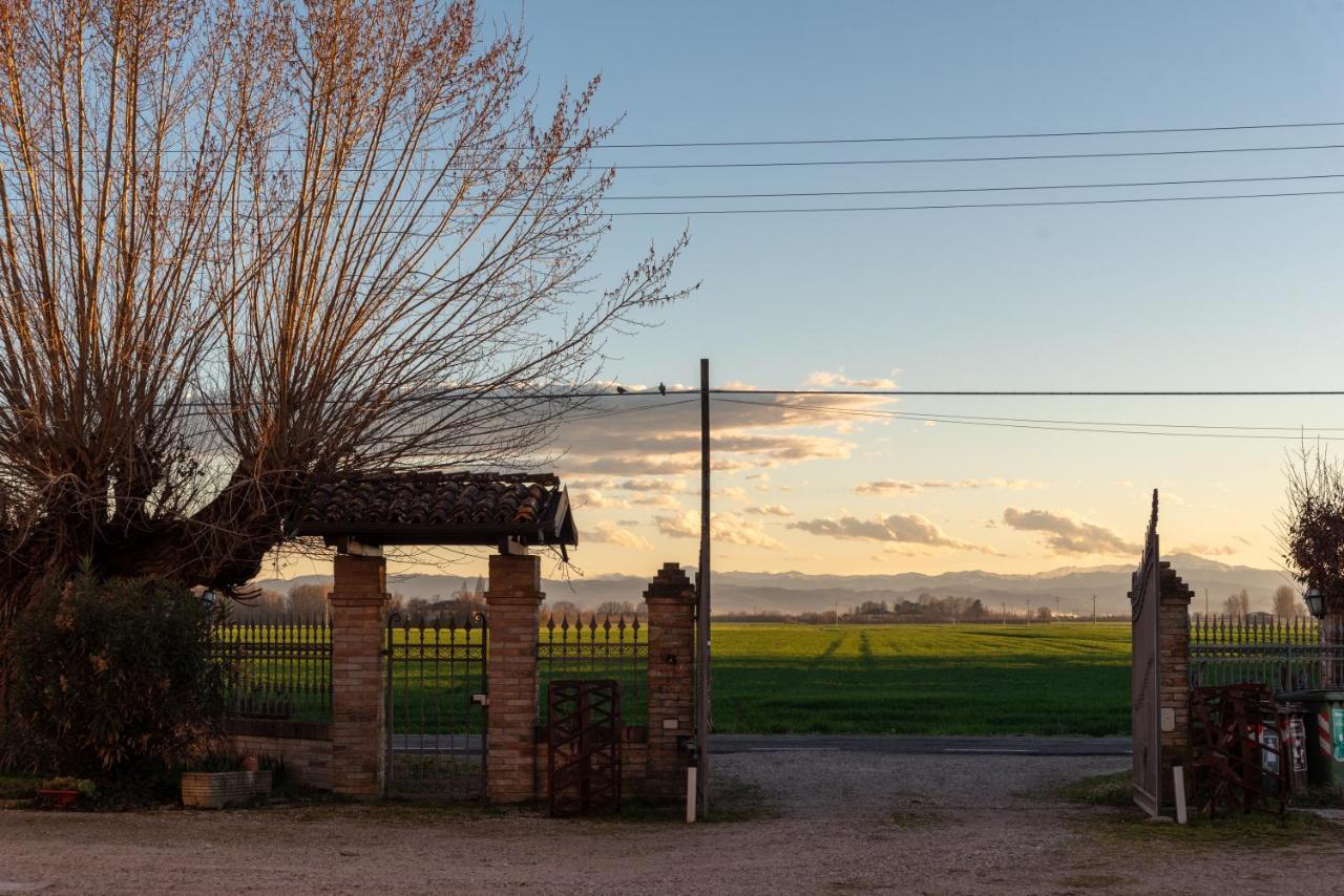 Agriturismo Garzole Кастелфранко Емилия Екстериор снимка